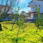 Calis 3 Bedroom With Private Pool Hot Tub