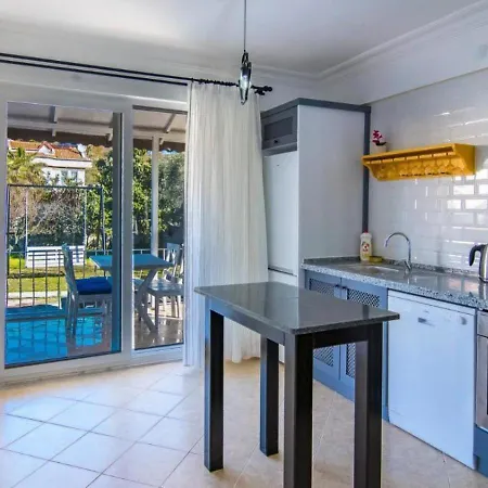 Вилла Calis 3 Bedroom With Private Pool Hot Tub Фетхие
