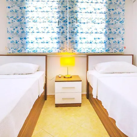 Calis 3 Bedroom With Private Pool Hot Tub Фетхие