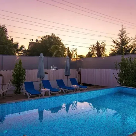 Вилла Calis 3 Bedroom With Private Pool Hot Tub *