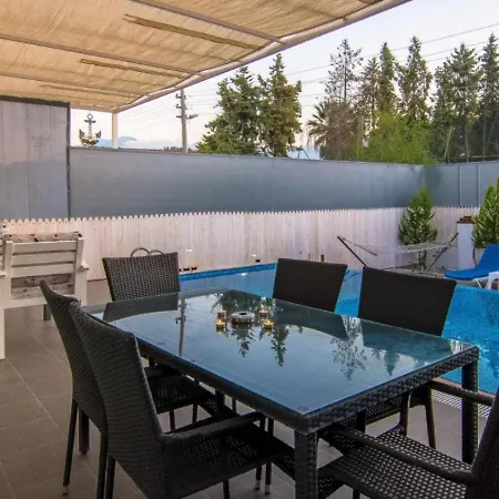 Calis 3 Bedroom With Private Pool Hot Tub Фетхие
