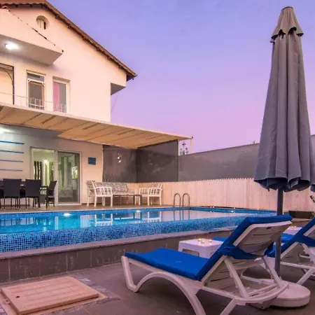 Calis 3 Bedroom With Private Pool Hot Tub * Фетхие