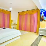 Calis 3 Bedroom With Private Pool Hot Tub