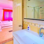 çalış 3 Bedroom With Private Pool Hot Tub