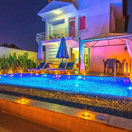 Calis 3 Bedroom With Private Pool Hot Tub * Фетхие