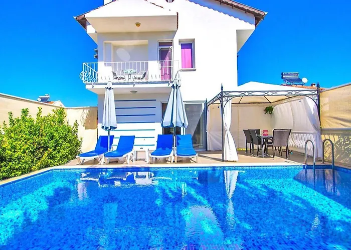 Calis 3 Bedroom With Private Pool Hot Tub * Фетхие