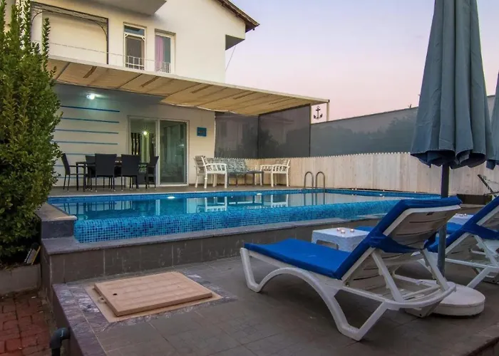 Calis 3 Bedroom With Private Pool Hot Tub Вилла